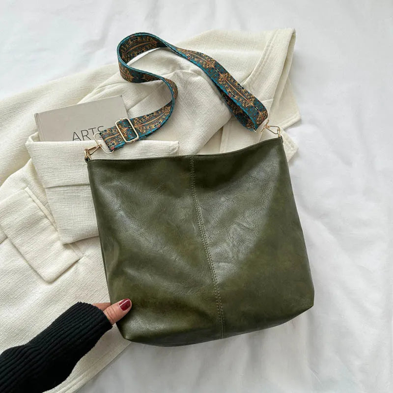 Chelsey | Vintage Charm Leather Shoulder Bag