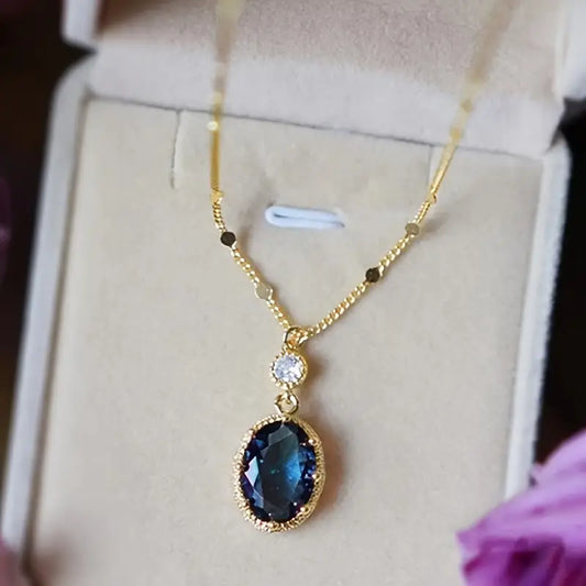 Oval Sapphire Gold Necklace